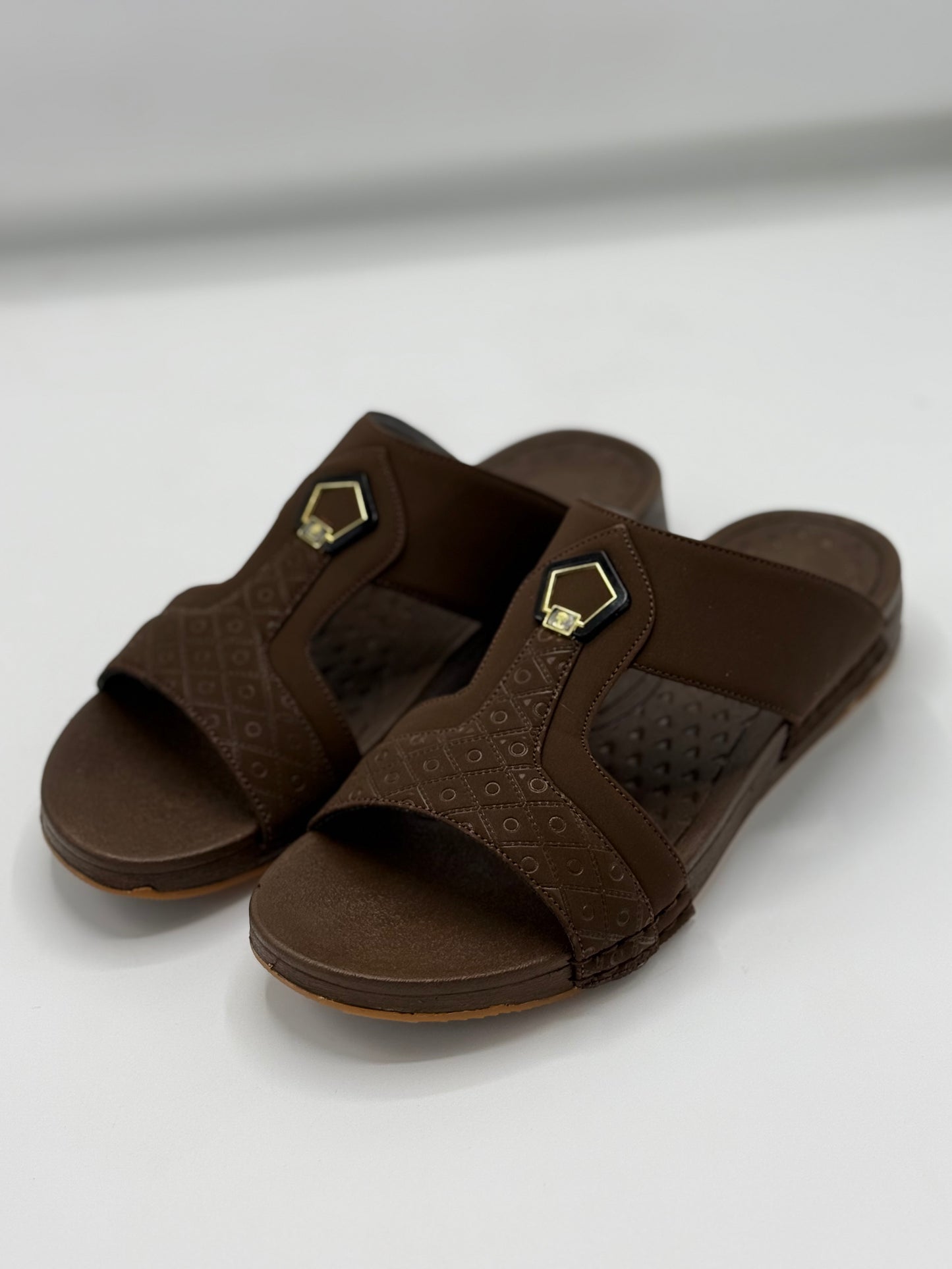 Arabic Medicated Chappal (Brown)