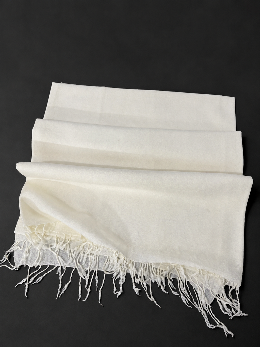 Barveza Special Ladies Plain White Shawl